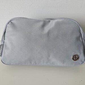 NWT LULULEMON Everywhere Belt Bag 1L SILD Silver Grey